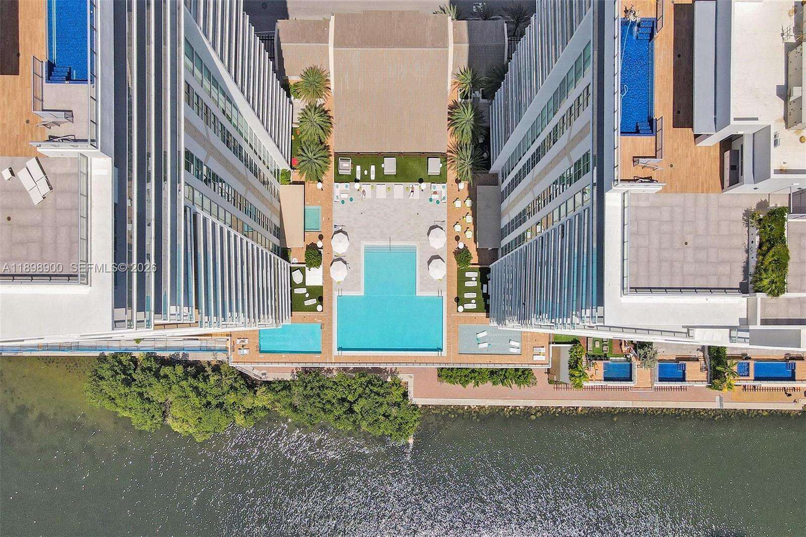 PARQUE TOWERS - 300 Sunny Isles Blvd, Sunny Isles Beach, FL 33160 | Picture 43