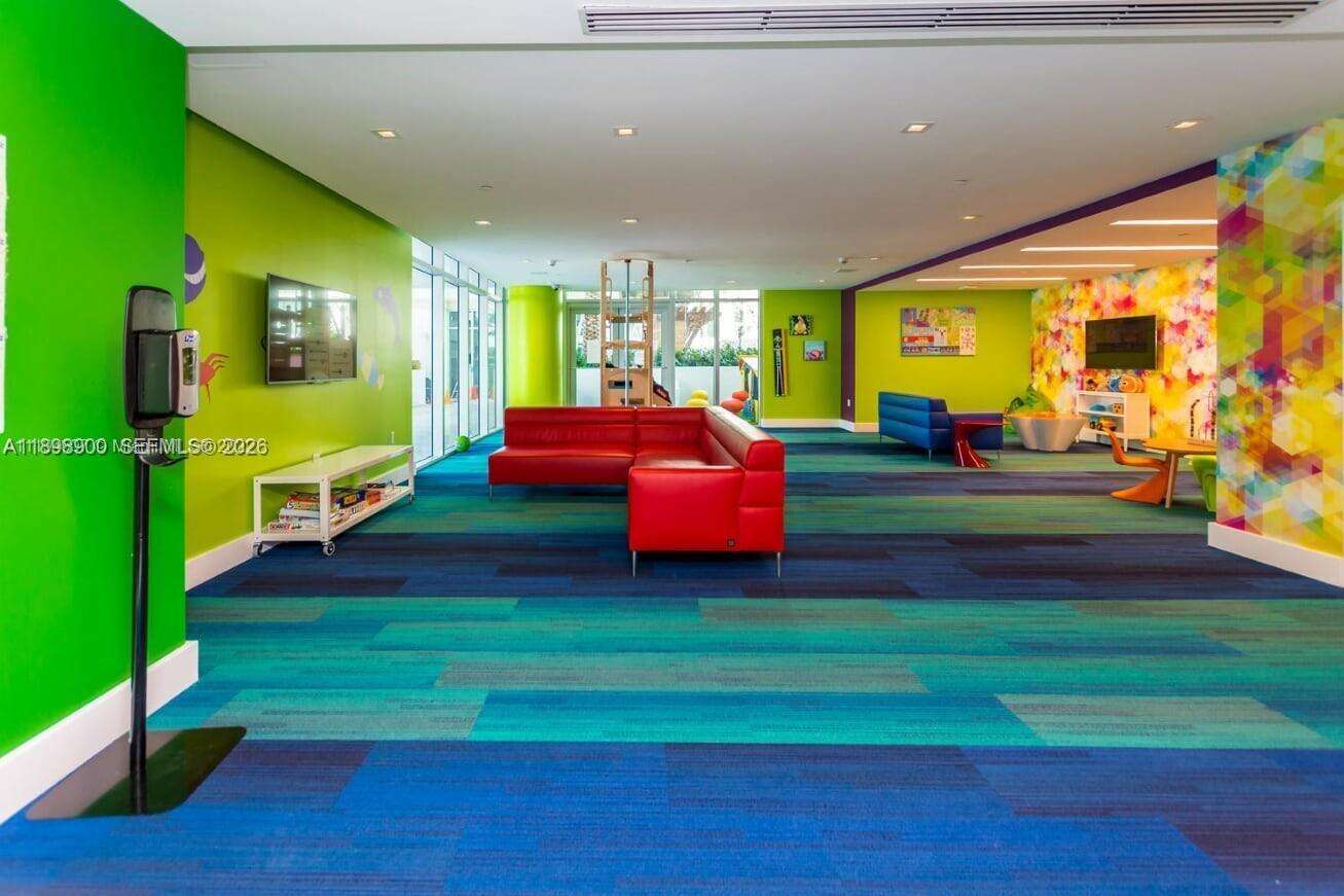 PARQUE TOWERS - 300 Sunny Isles Blvd, Sunny Isles Beach, FL 33160 | Picture 63