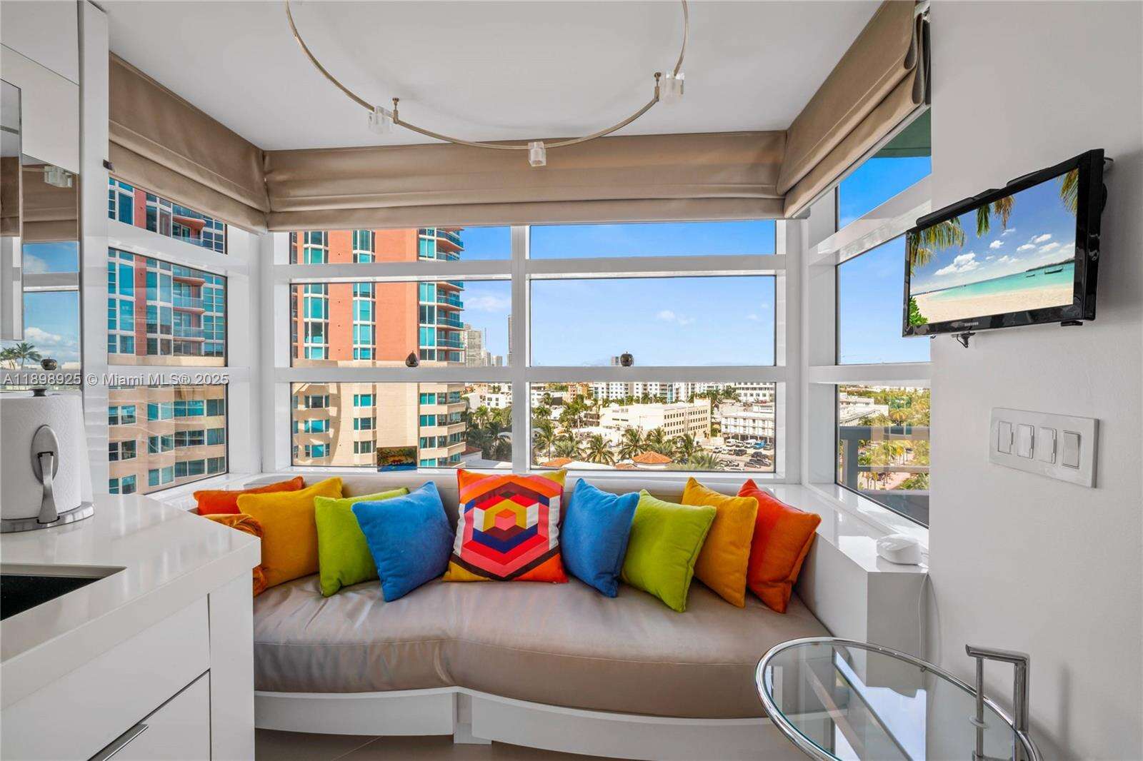 SOUTH POINTE TOWERS CONDO I - 400 Pointe Dr, Miami Beach, FL 33139 | Picture 19