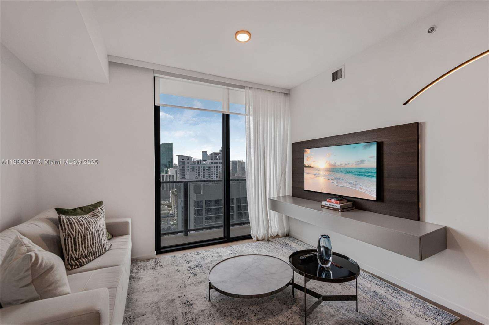 398 NE 5TH STREET - 398 5th St, Miami, FL 33132 | Picture 10