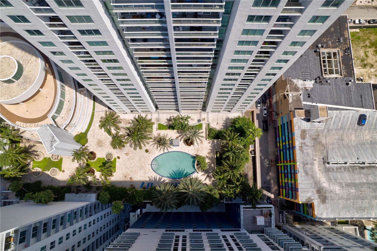Vizcayne South at 253 2 St, Miami, FL 33132 - For Sale photo 11