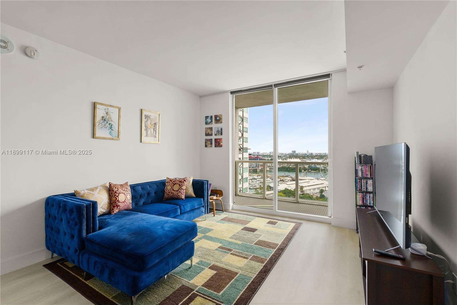 Vizcayne South at 253 2 St, Miami, FL 33132 - For Sale photo 3