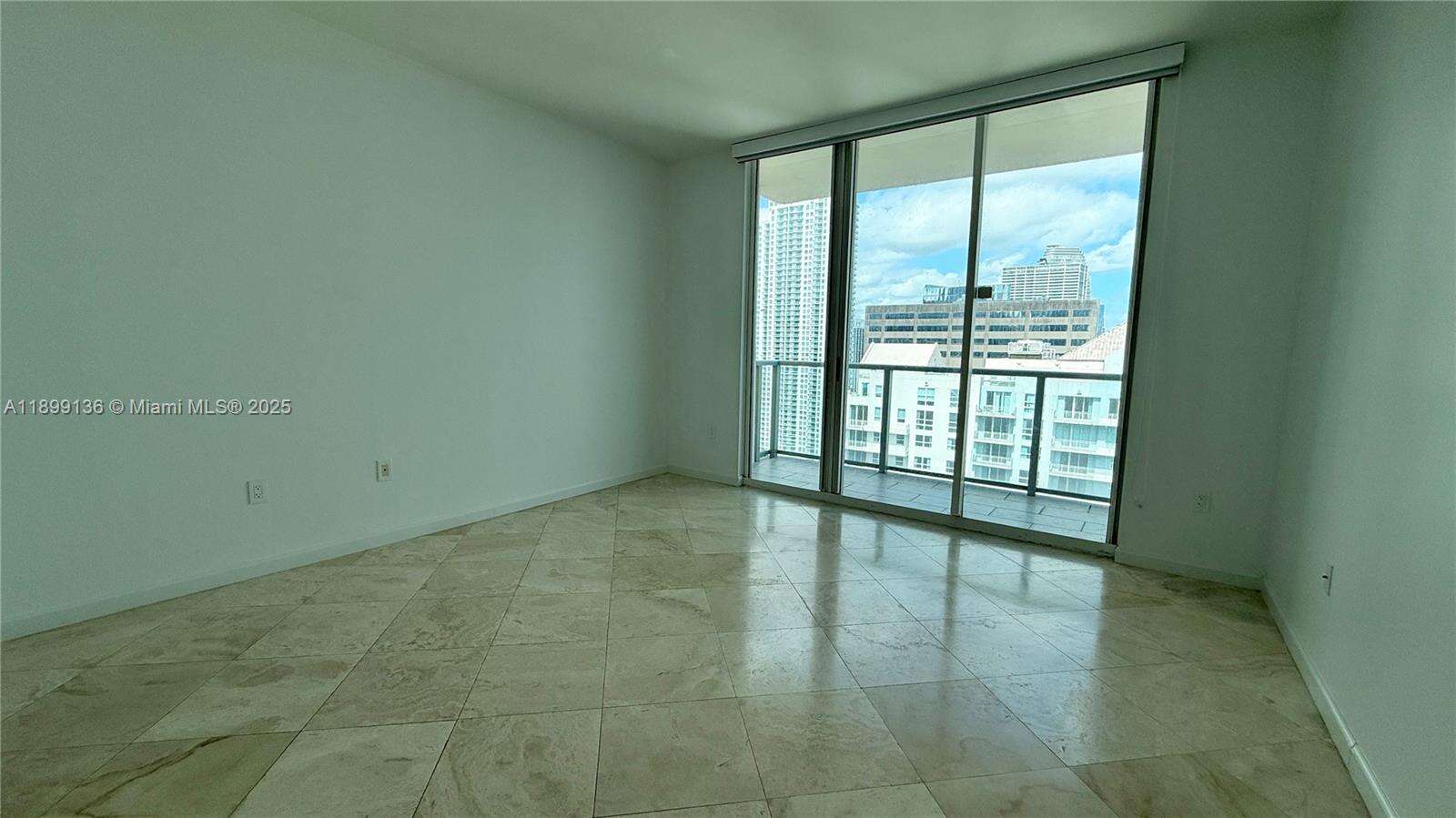 The Mark On Brickell at 1155 Brickell Bay Dr, Miami, FL 33131 - For Sale photo 19
