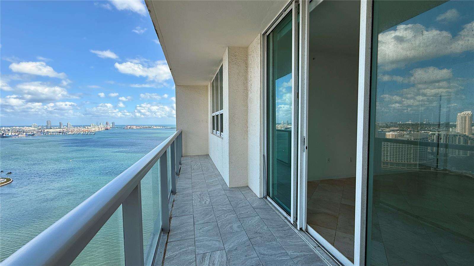 The Mark On Brickell at 1155 Brickell Bay Dr, Miami, FL 33131 - For Sale photo 27