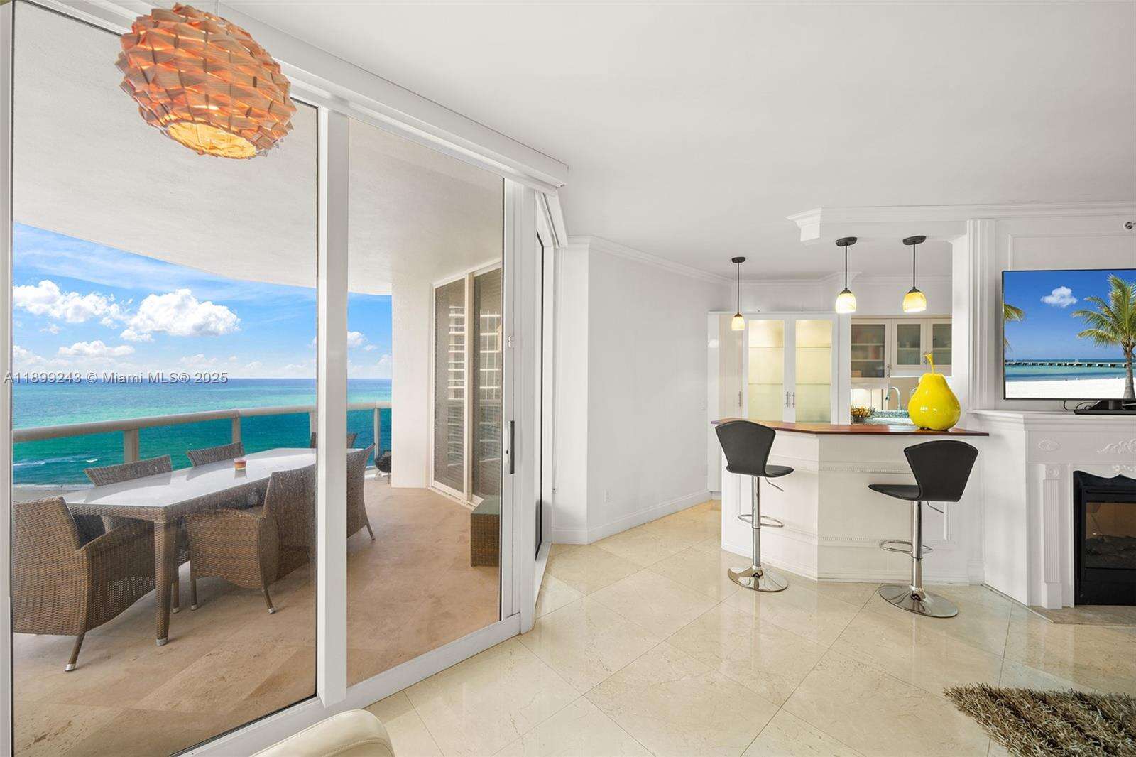 GREEN DIAMOND - 4775 Collins Ave, Miami Beach, FL 33140 | Picture 12
