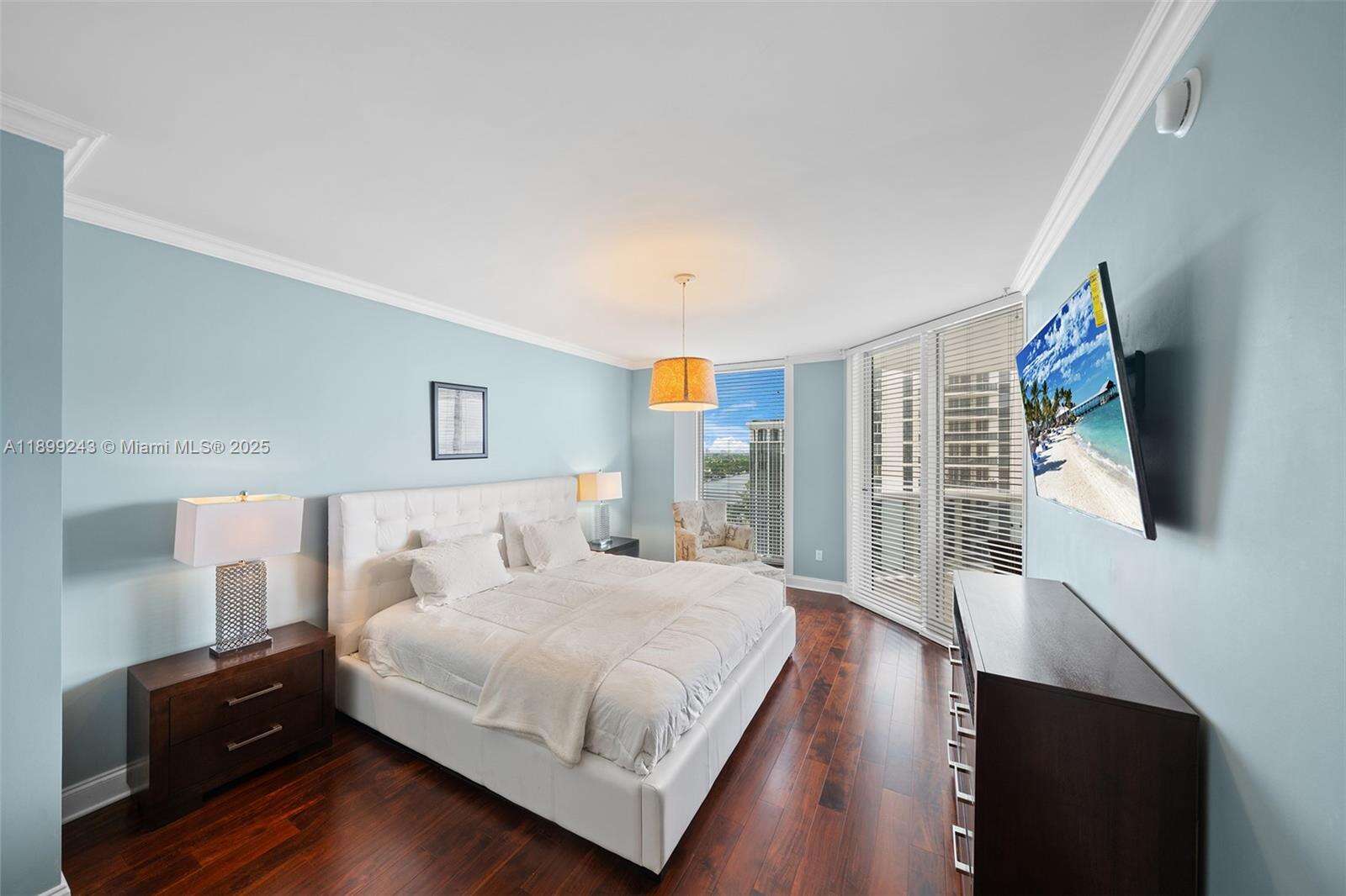 GREEN DIAMOND - 4775 Collins Ave, Miami Beach, FL 33140 | Picture 14