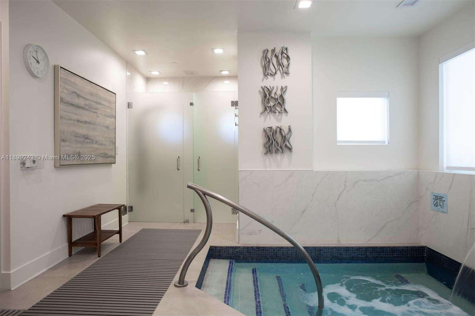 GREEN DIAMOND - 4775 Collins Ave, Miami Beach, FL 33140 | Picture 41