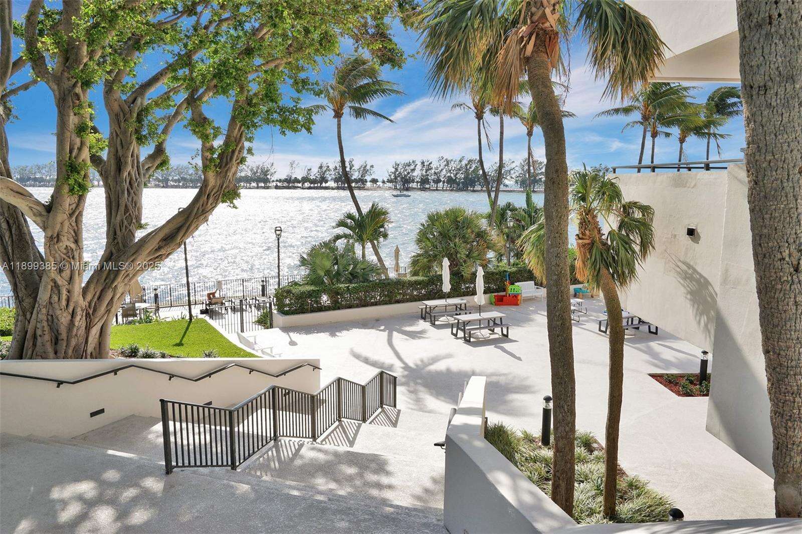 Brickell Bay Club at 2333 Brickell Ave, Miami, FL 33129 - For Sale photo 33