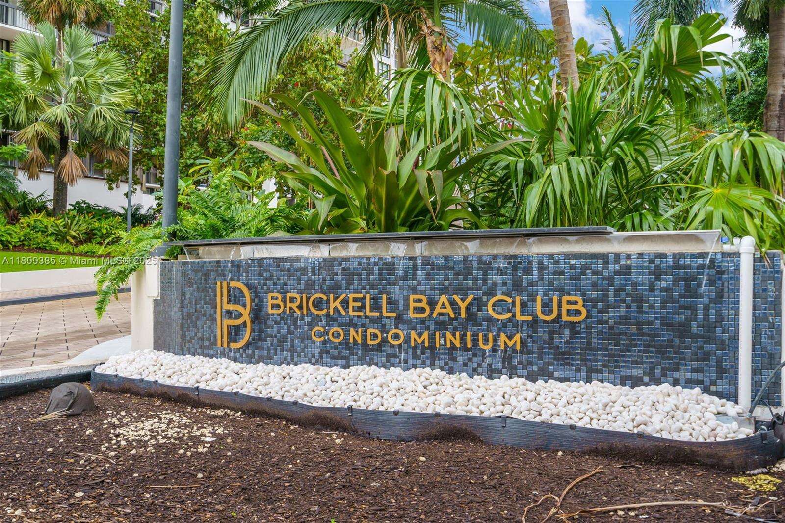 Brickell Bay Club at 2333 Brickell Ave, Miami, FL 33129 - For Sale photo 41