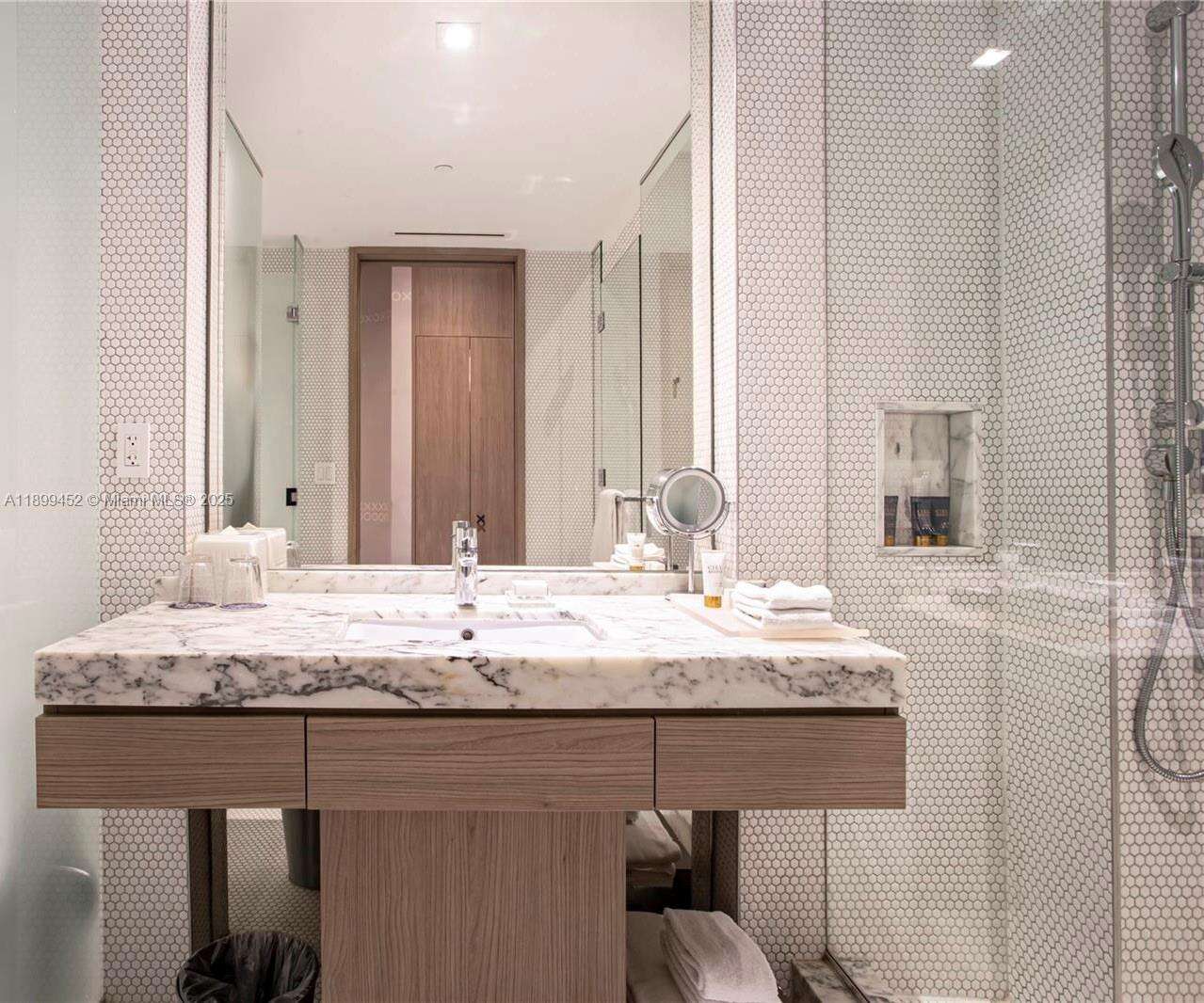 Sls Lux at 801 Miami Ave, Miami, FL 33130 - For Sale photo 13