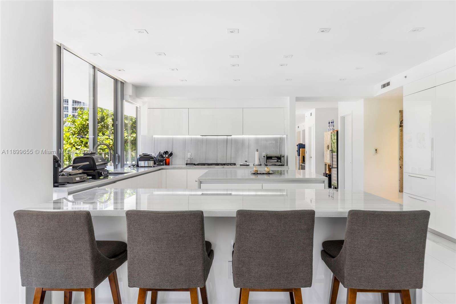 ONE OCEAN - 1 Collins Ave, Miami Beach, FL 33139 | Picture 18