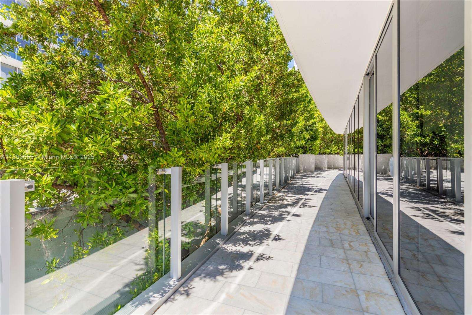 ONE OCEAN - 1 Collins Ave, Miami Beach, FL 33139 | Picture 25