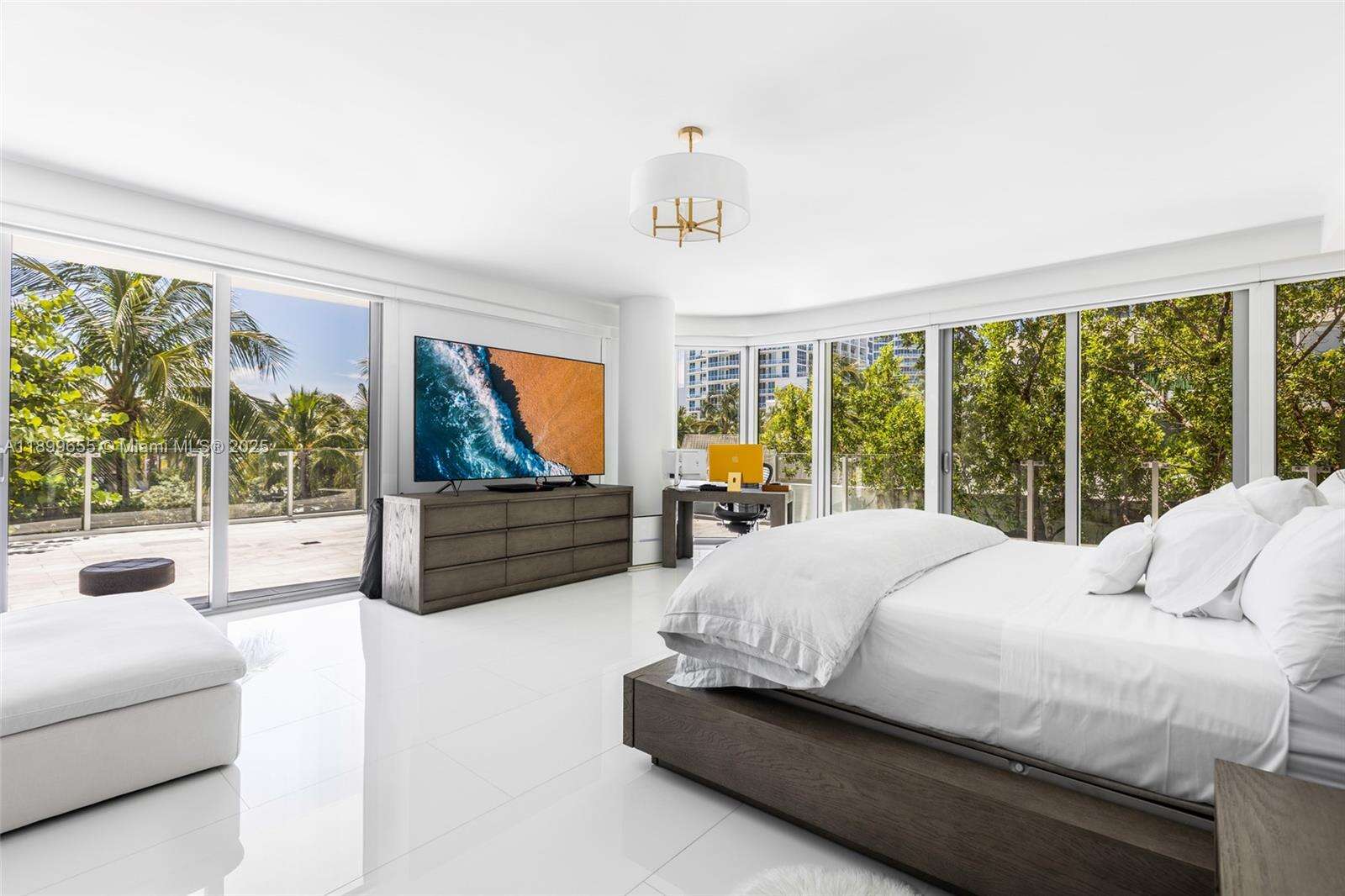 ONE OCEAN - 1 Collins Ave, Miami Beach, FL 33139 | Picture 31
