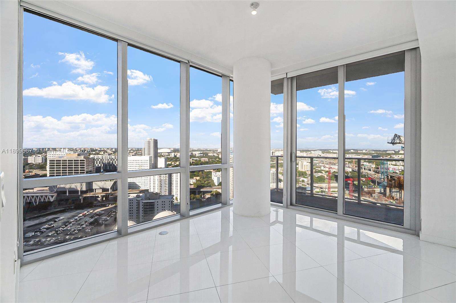 Paramount Miami Worldcenter at 851 1st Ave, Miami, FL 33132 - For Sale photo 18