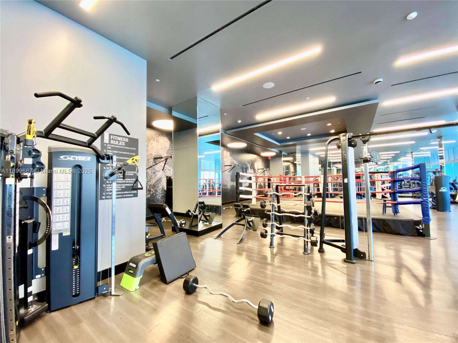 Paramount Miami Worldcenter at 851 1st Ave, Miami, FL 33132 - For Sale photo 34