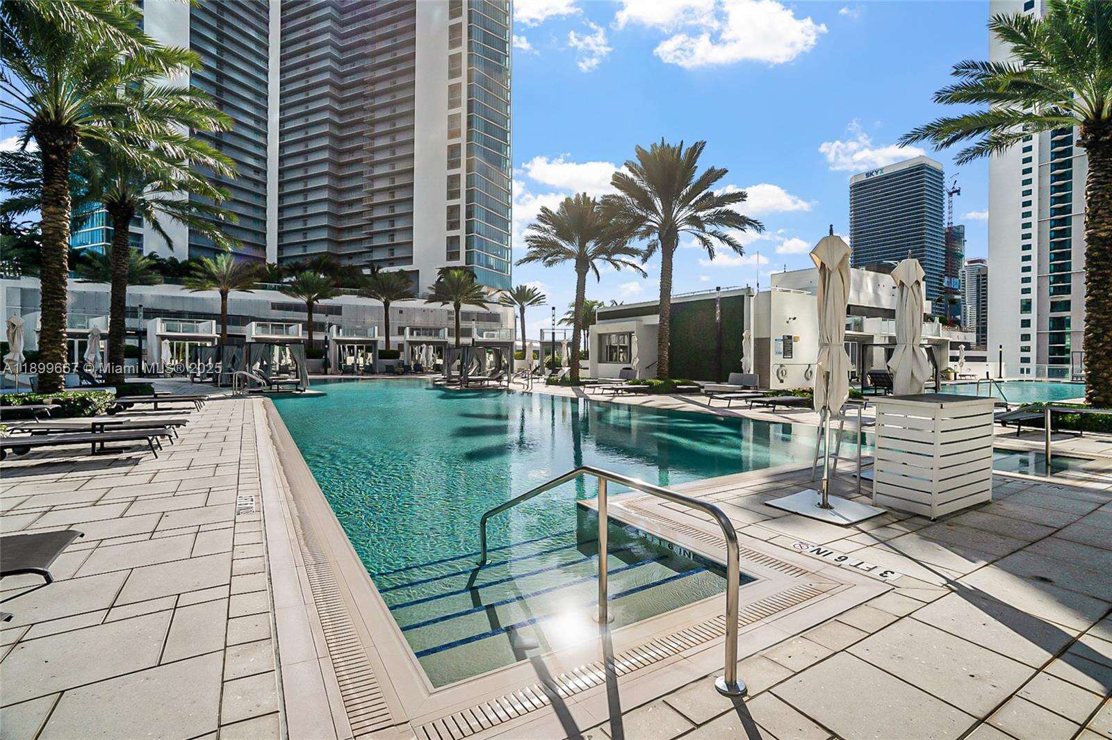 Paramount Miami Worldcenter at 851 1st Ave, Miami, FL 33132 - For Sale photo 41