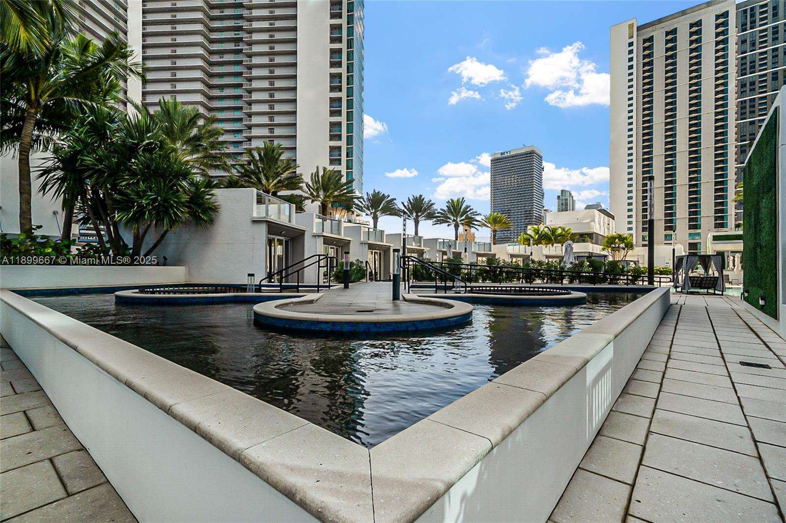 Paramount Miami Worldcenter at 851 1st Ave, Miami, FL 33132 - For Sale photo 44