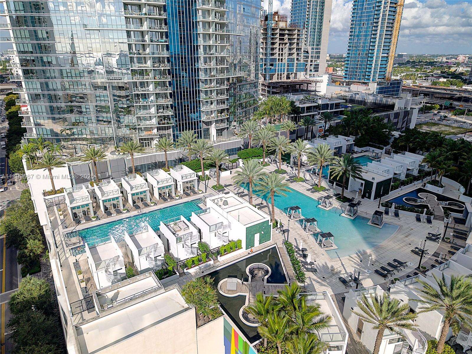 Paramount Miami Worldcenter at 851 1st Ave, Miami, FL 33132 - For Sale photo 47