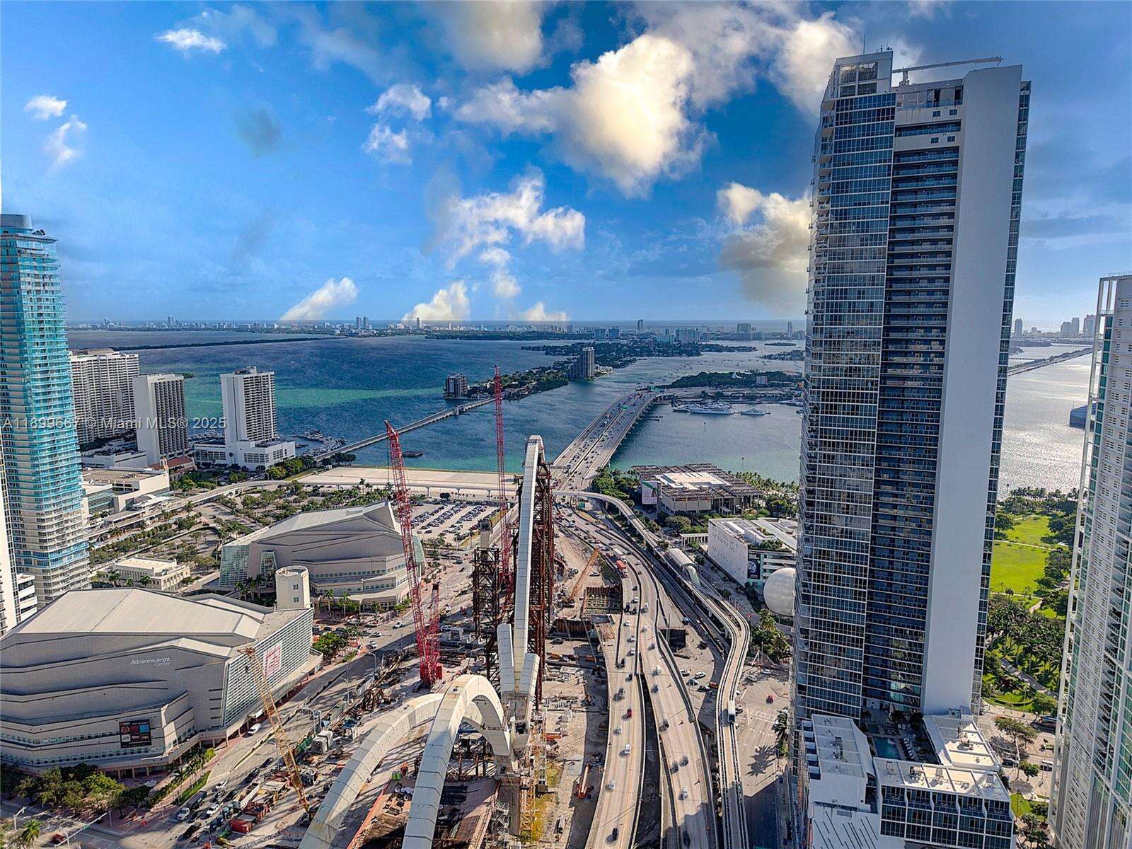 Paramount Miami Worldcenter at 851 1st Ave, Miami, FL 33132 - For Sale photo 53