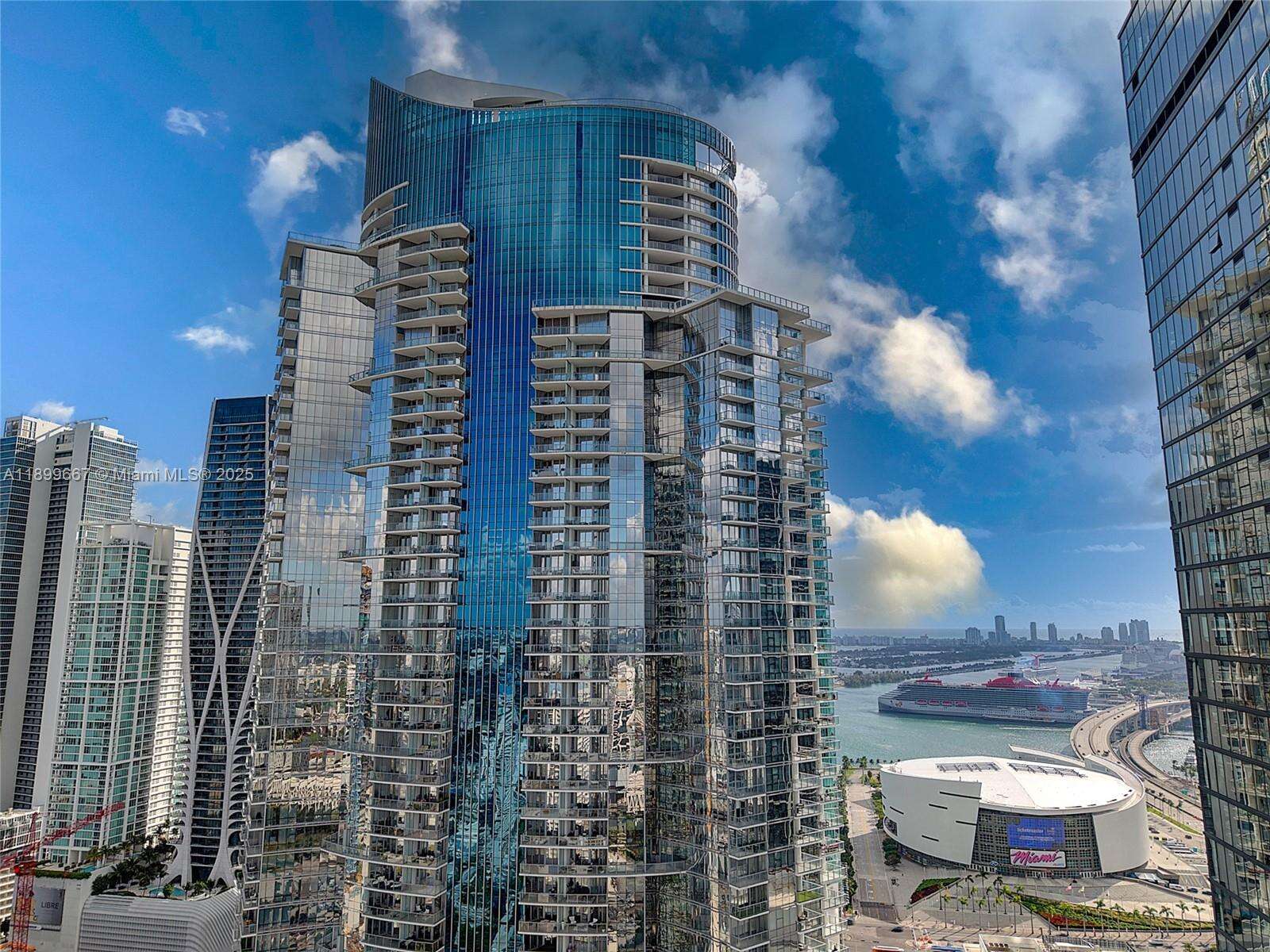 Paramount Miami Worldcenter at 851 1st Ave, Miami, FL 33132 - For Sale photo 57
