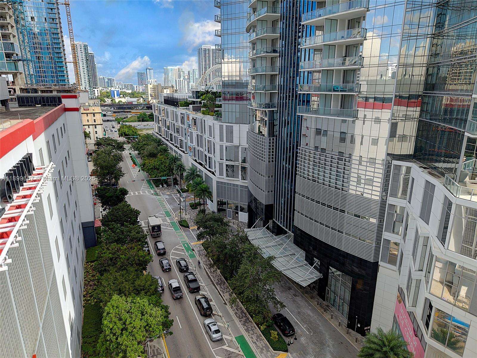 Paramount Miami Worldcenter at 851 1st Ave, Miami, FL 33132 - For Sale photo 58