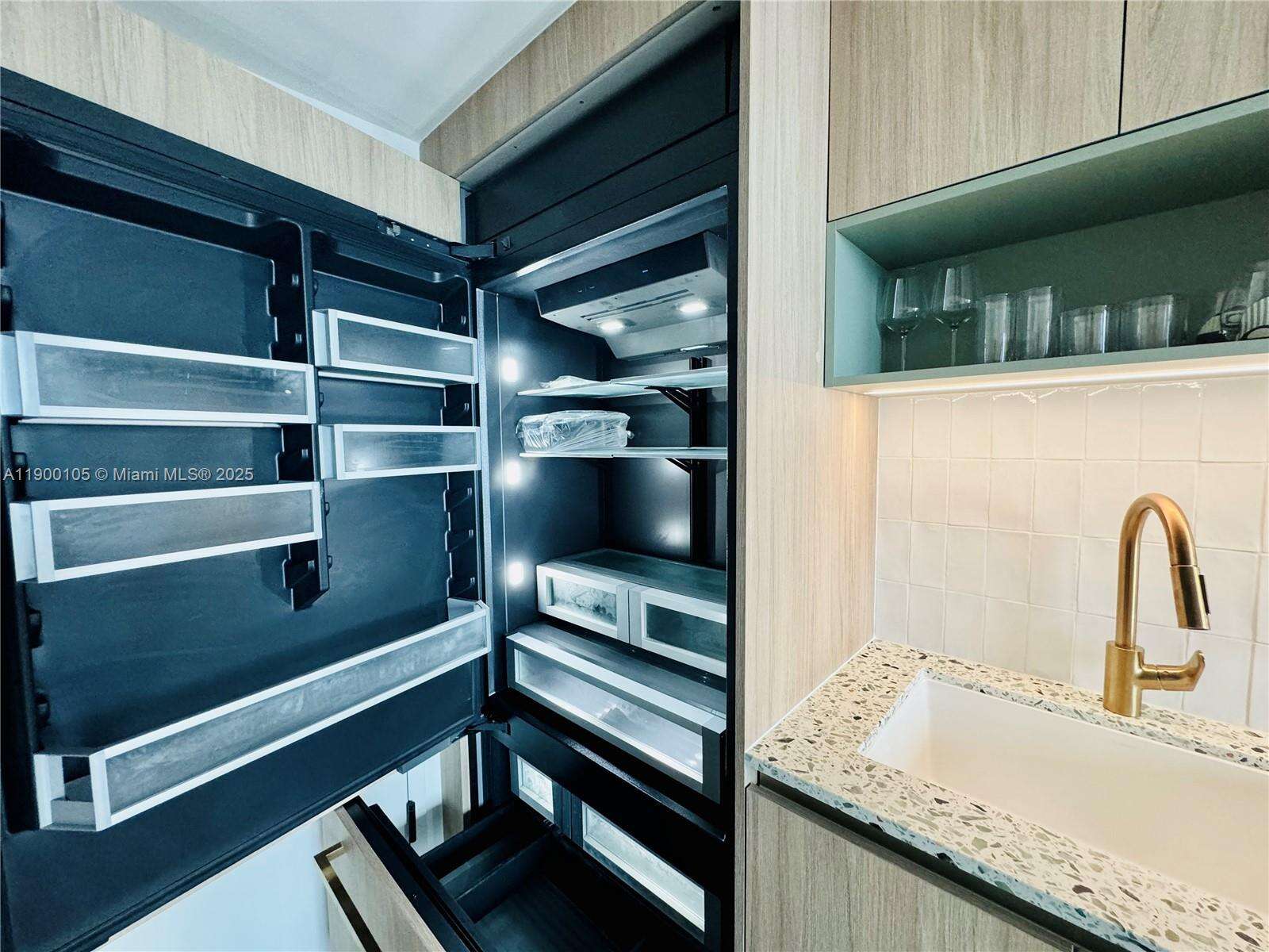 Natiivo | Gale Miami at 159 6 St, Miami, FL 33132 - For Sale photo 13