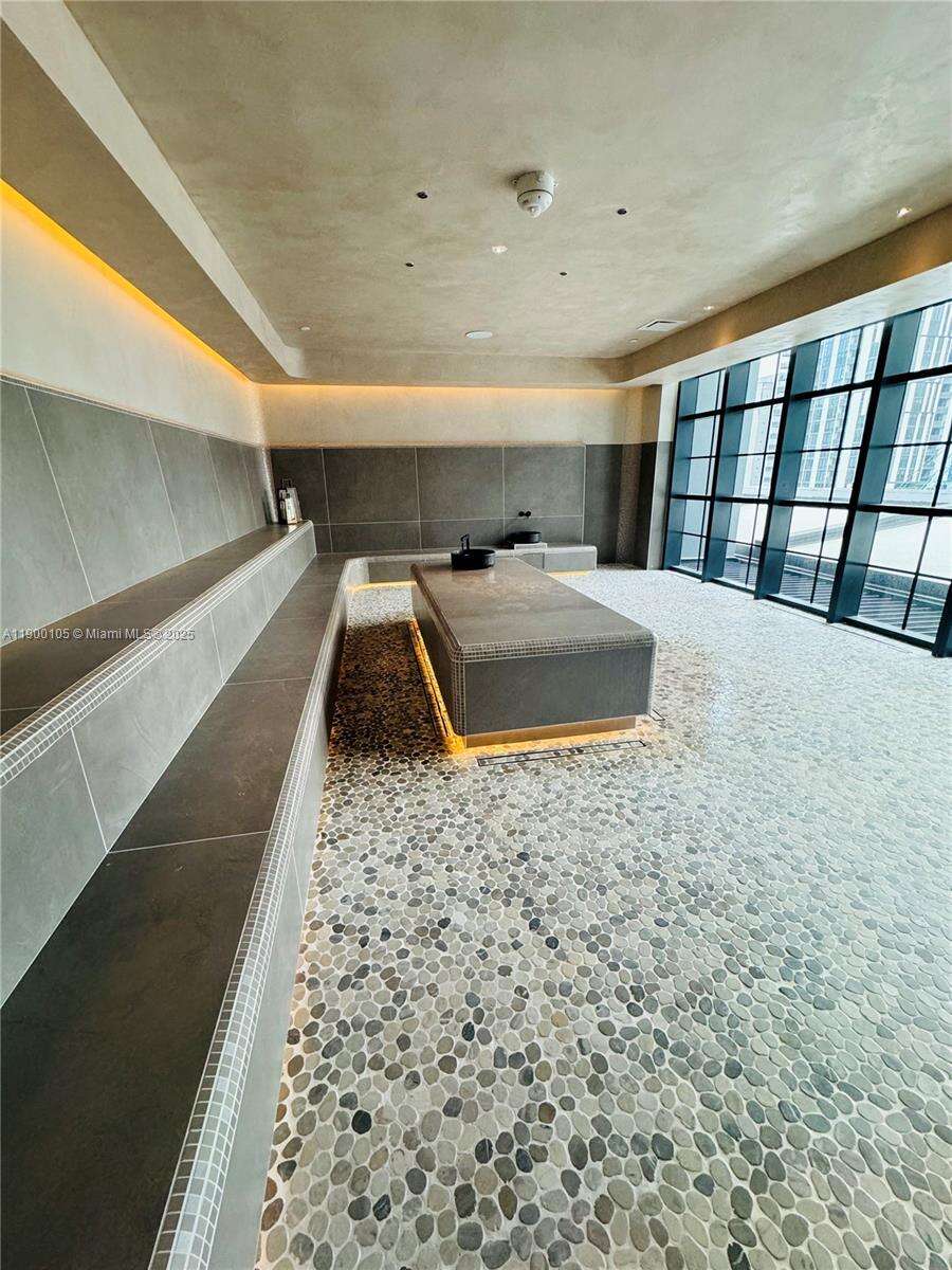 Natiivo | Gale Miami at 159 6 St, Miami, FL 33132 - For Sale photo 45