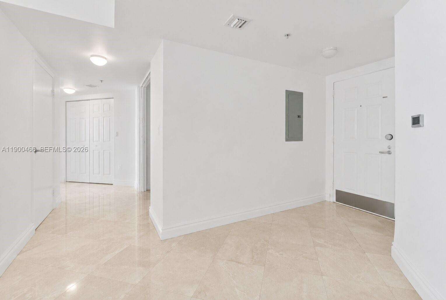 La Perla at 16699 Collins Ave, Sunny Isles Beach, FL 33160 - For Sale photo 52