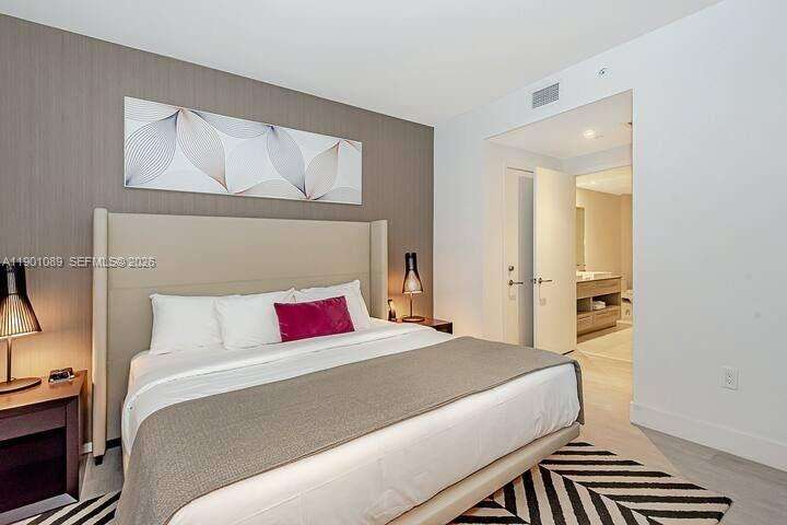 Hyde Beach House at 4010 Ocean Dr, Hollywood, FL 33019 - For Sale photo 8