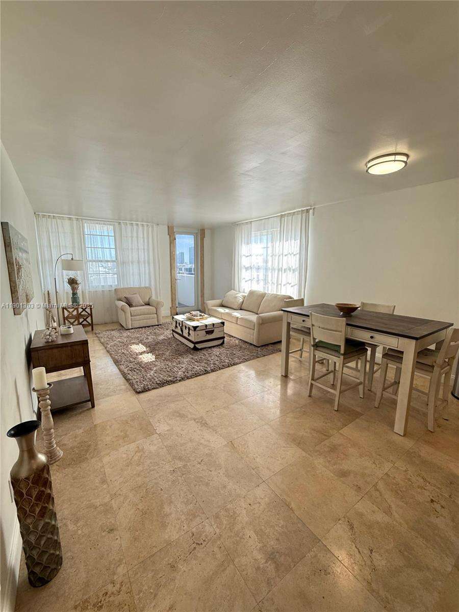 Decoplage at 100 Lincoln Rd, Miami Beach, FL 33139 - For Sale photo 2