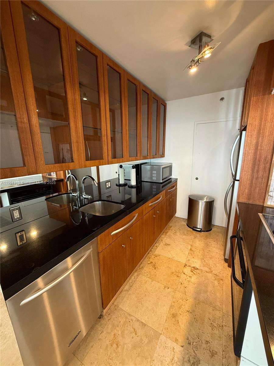 Decoplage at 100 Lincoln Rd, Miami Beach, FL 33139 - For Sale photo 11