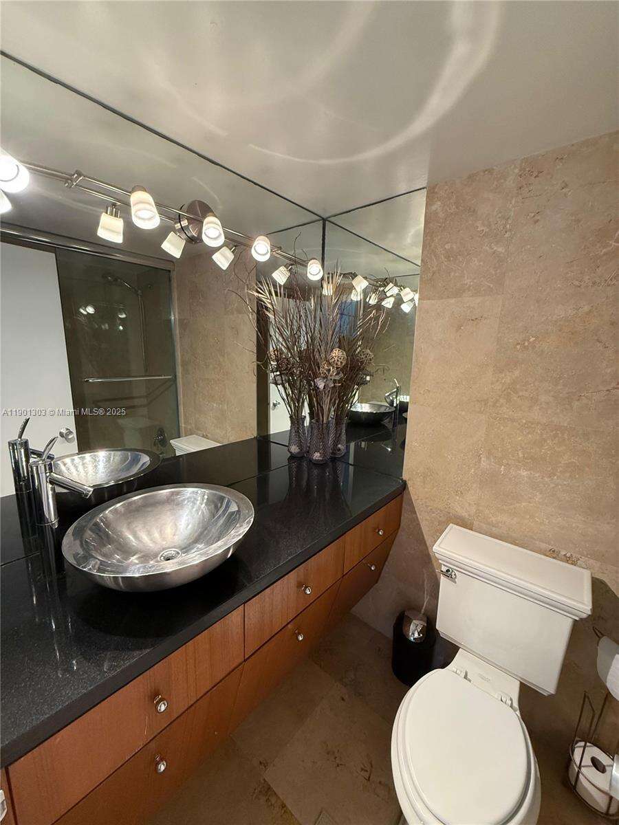 Decoplage at 100 Lincoln Rd, Miami Beach, FL 33139 - For Sale photo 13
