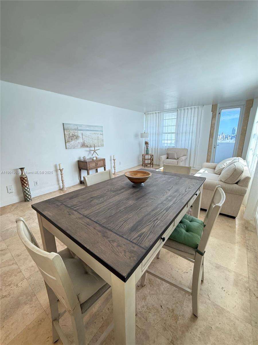 Decoplage at 100 Lincoln Rd, Miami Beach, FL 33139 - For Sale photo 4