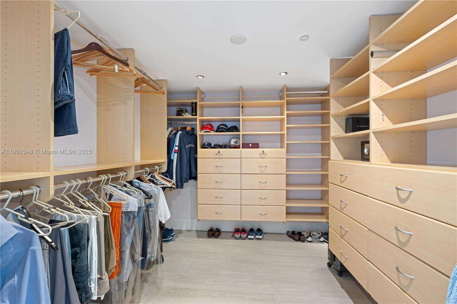 MURANO GRANDE AT PORTOFINO - 400 Alton Rd, Miami Beach, FL 33139 | Picture 17