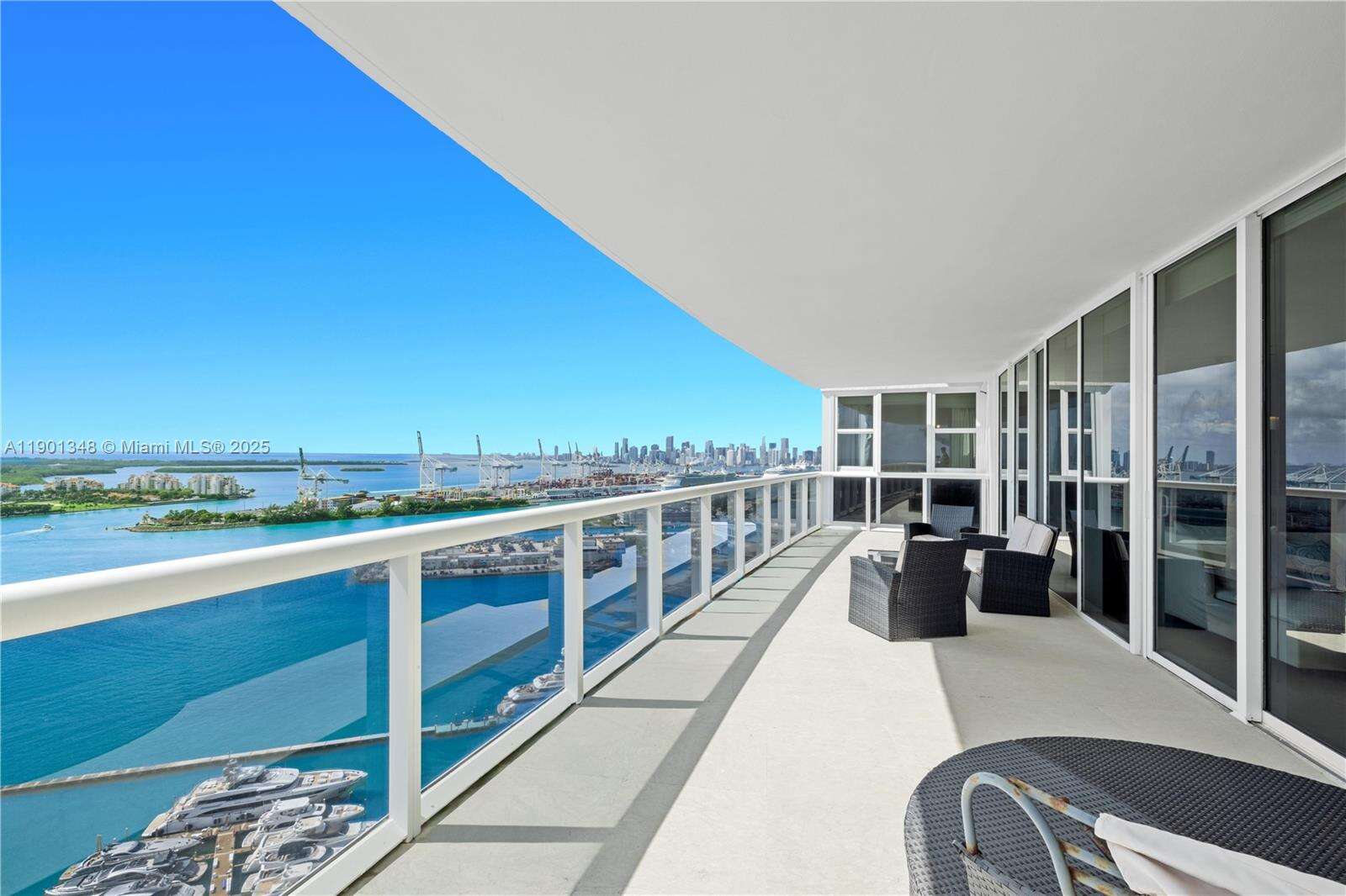 MURANO GRANDE AT PORTOFINO - 400 Alton Rd, Miami Beach, FL 33139 | Picture 5