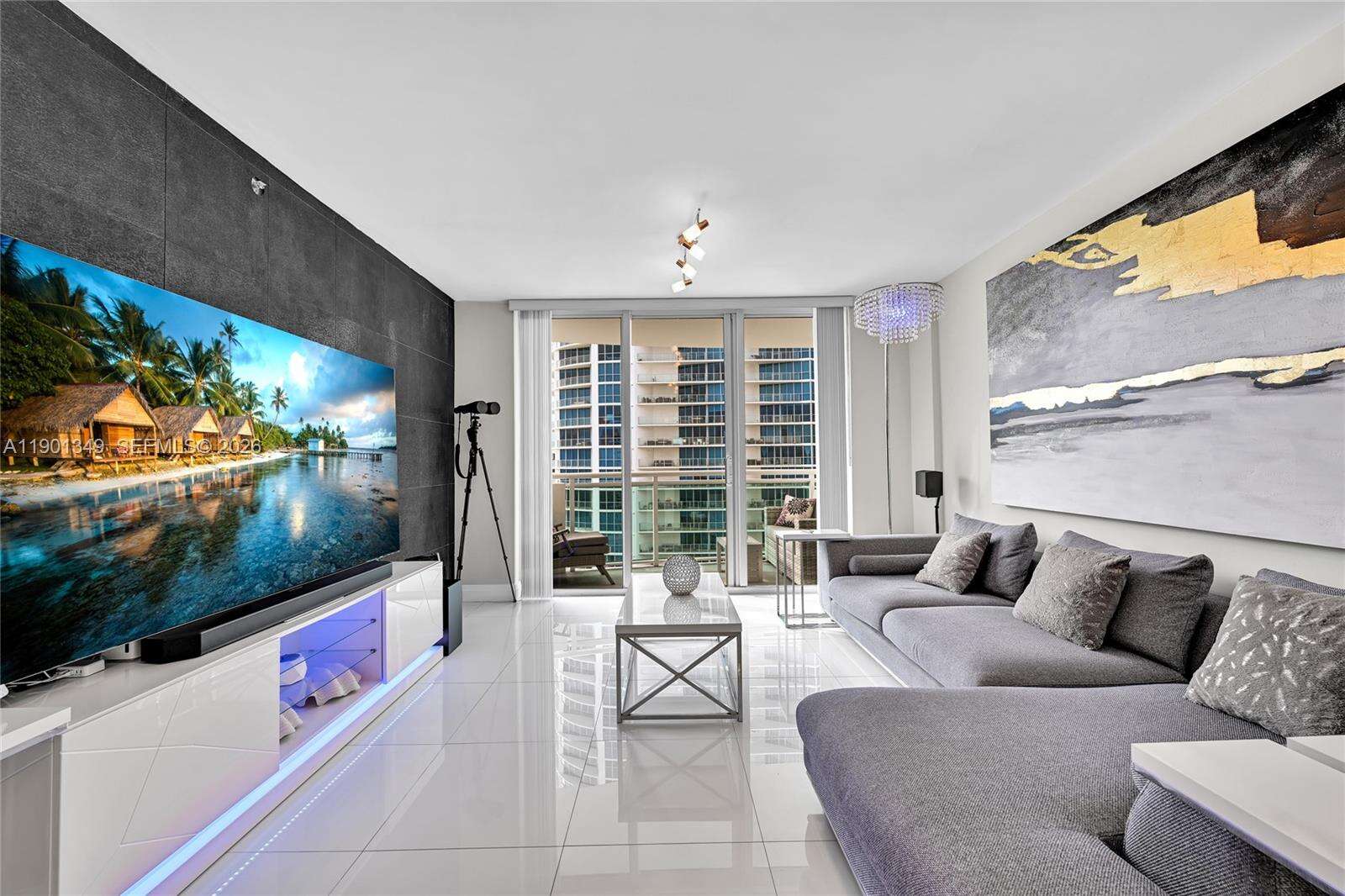 The Residences at 3001 Ocean Dr, Hollywood, FL 33019 - For Sale photo 2