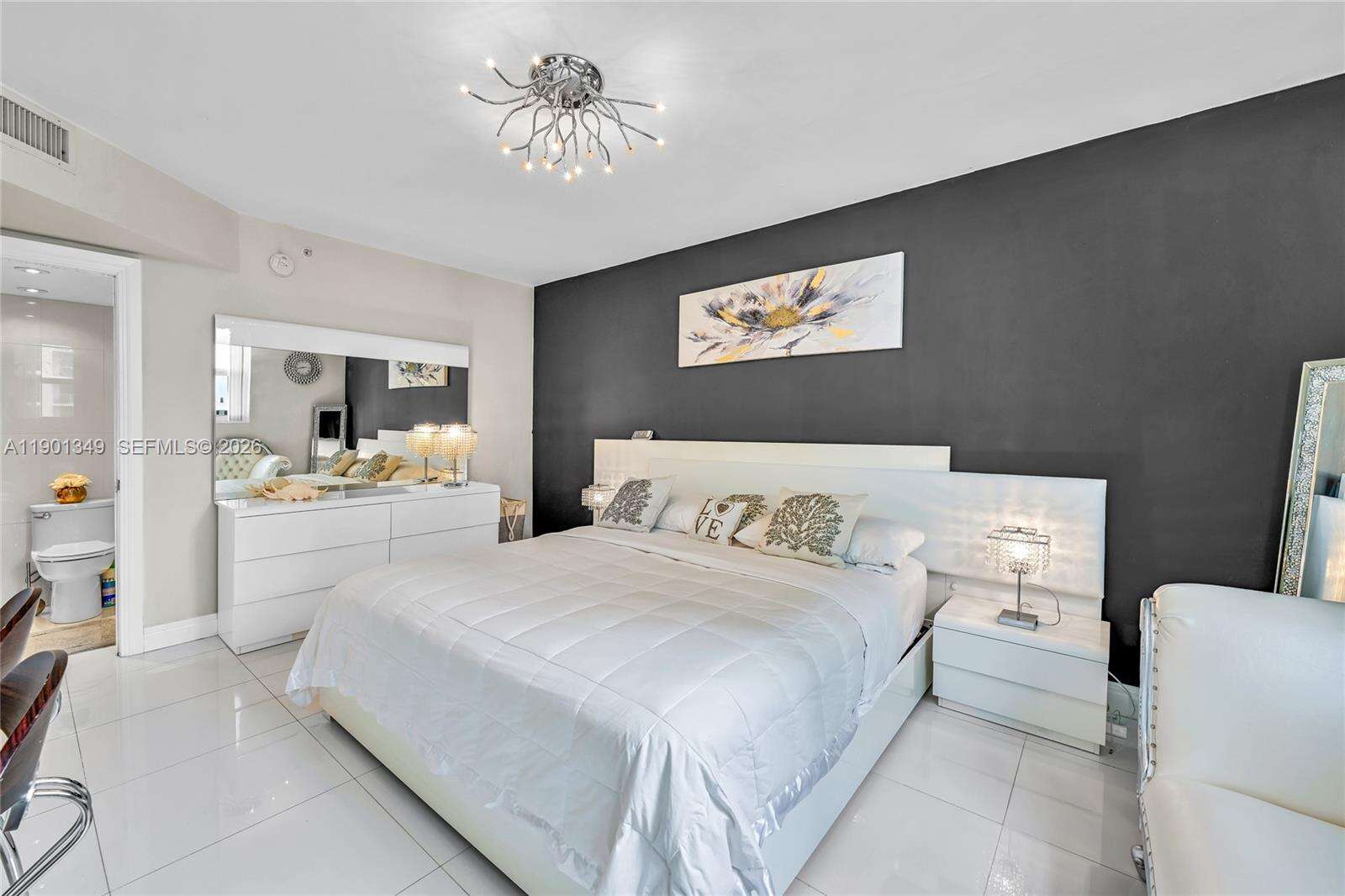 The Residences at 3001 Ocean Dr, Hollywood, FL 33019 - For Sale photo 12