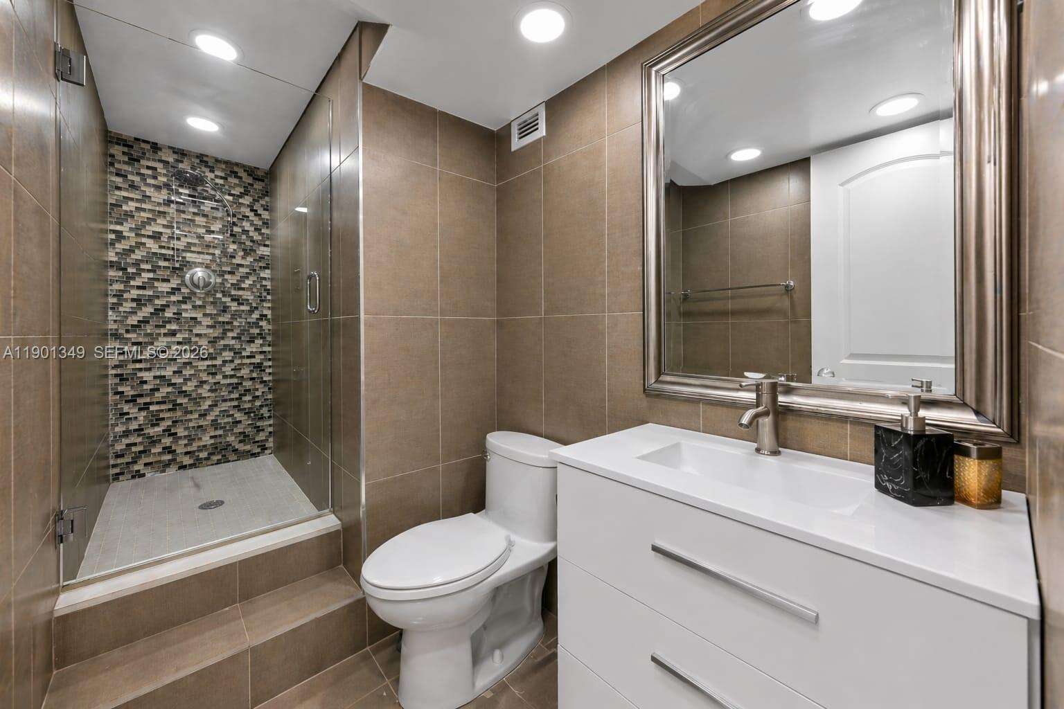 The Residences at 3001 Ocean Dr, Hollywood, FL 33019 - For Sale photo 16