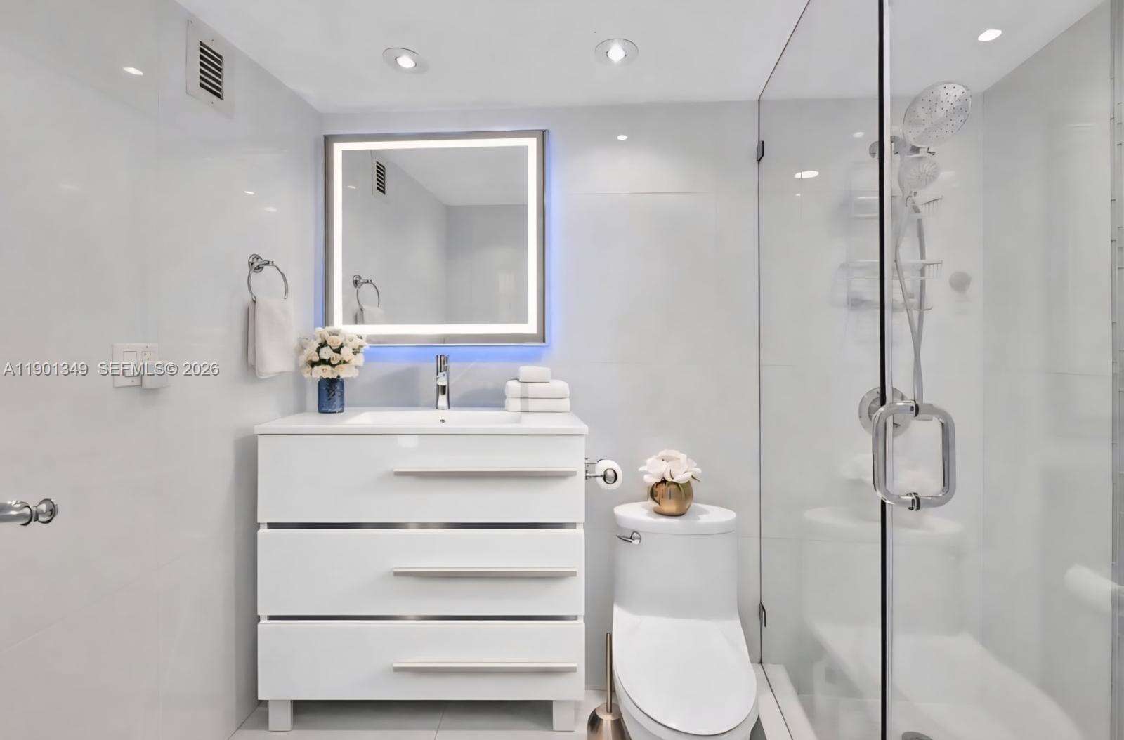 The Residences at 3001 Ocean Dr, Hollywood, FL 33019 - For Sale photo 17