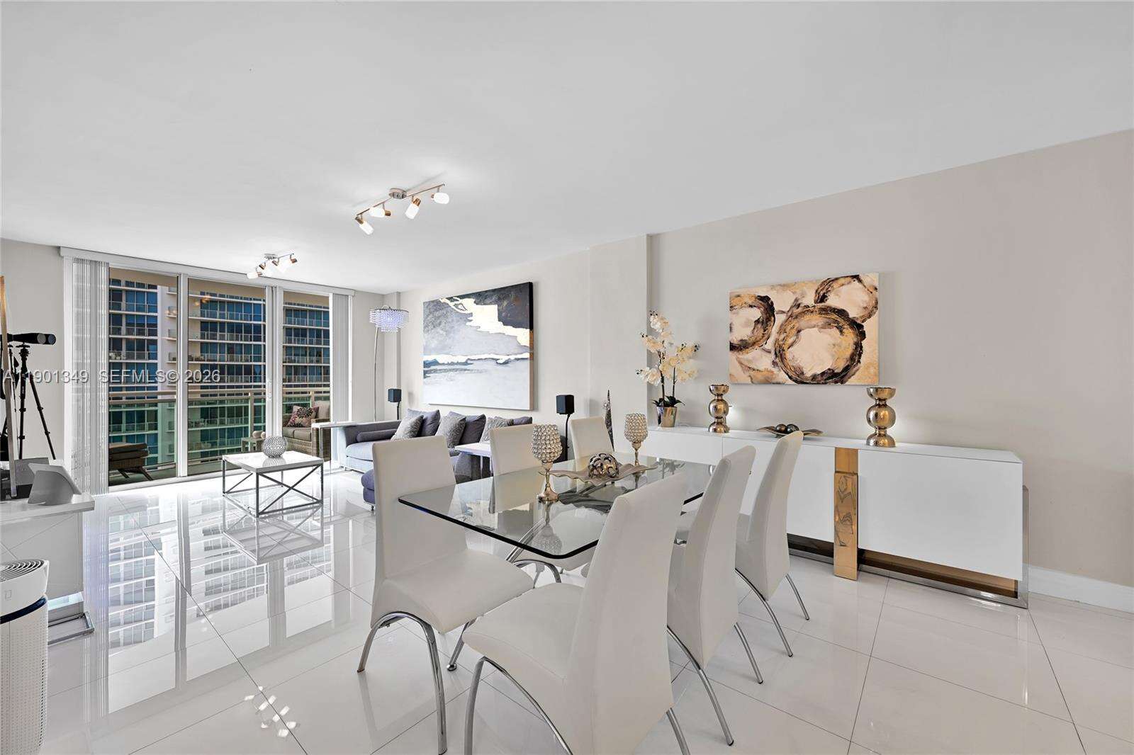 The Residences at 3001 Ocean Dr, Hollywood, FL 33019 - For Sale photo 4