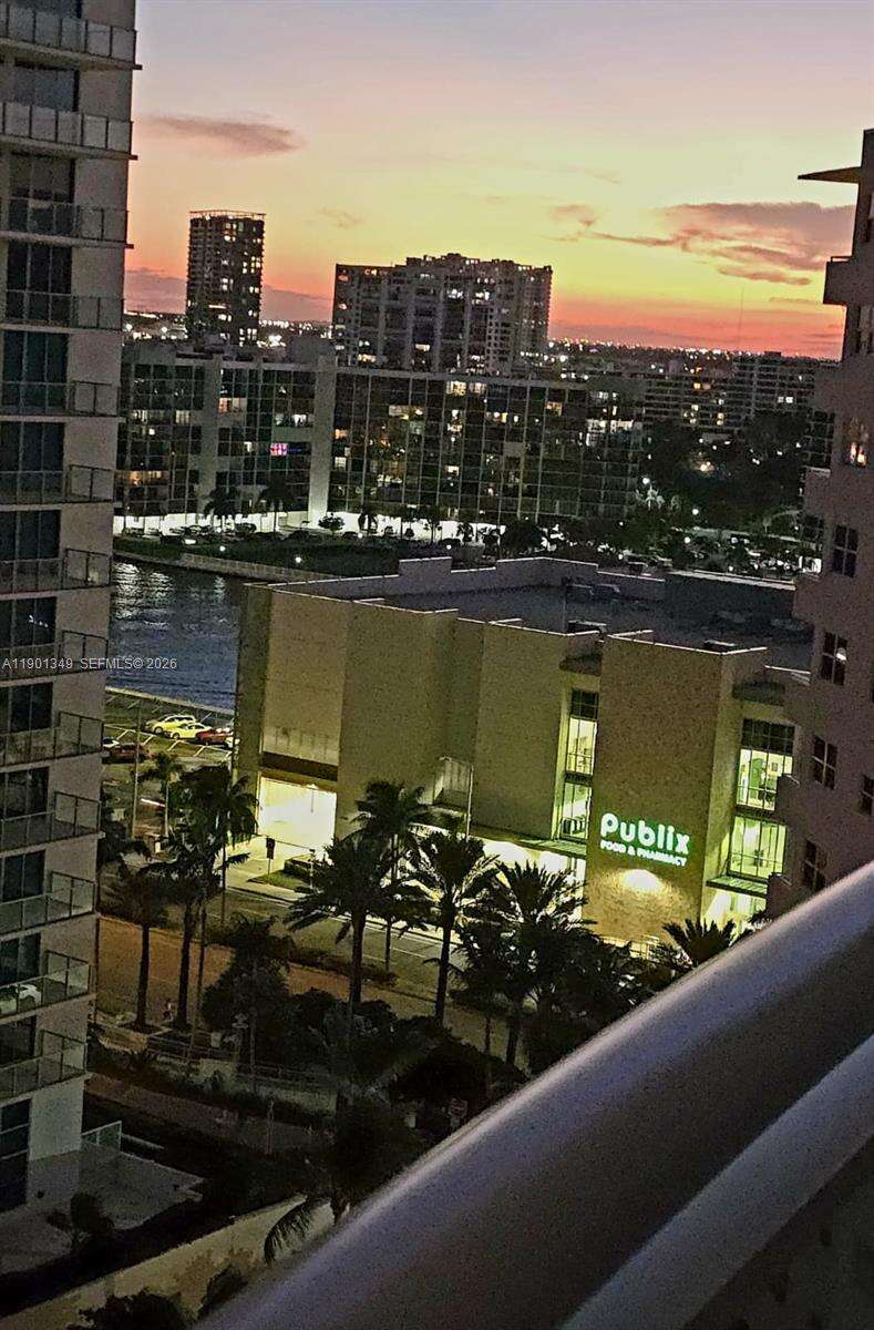 The Residences at 3001 Ocean Dr, Hollywood, FL 33019 - For Sale photo 33