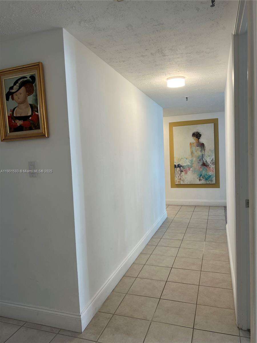 Brickell Key 1 at 520 Brickell Key Dr, Miami, FL 33131 - For Sale photo 12