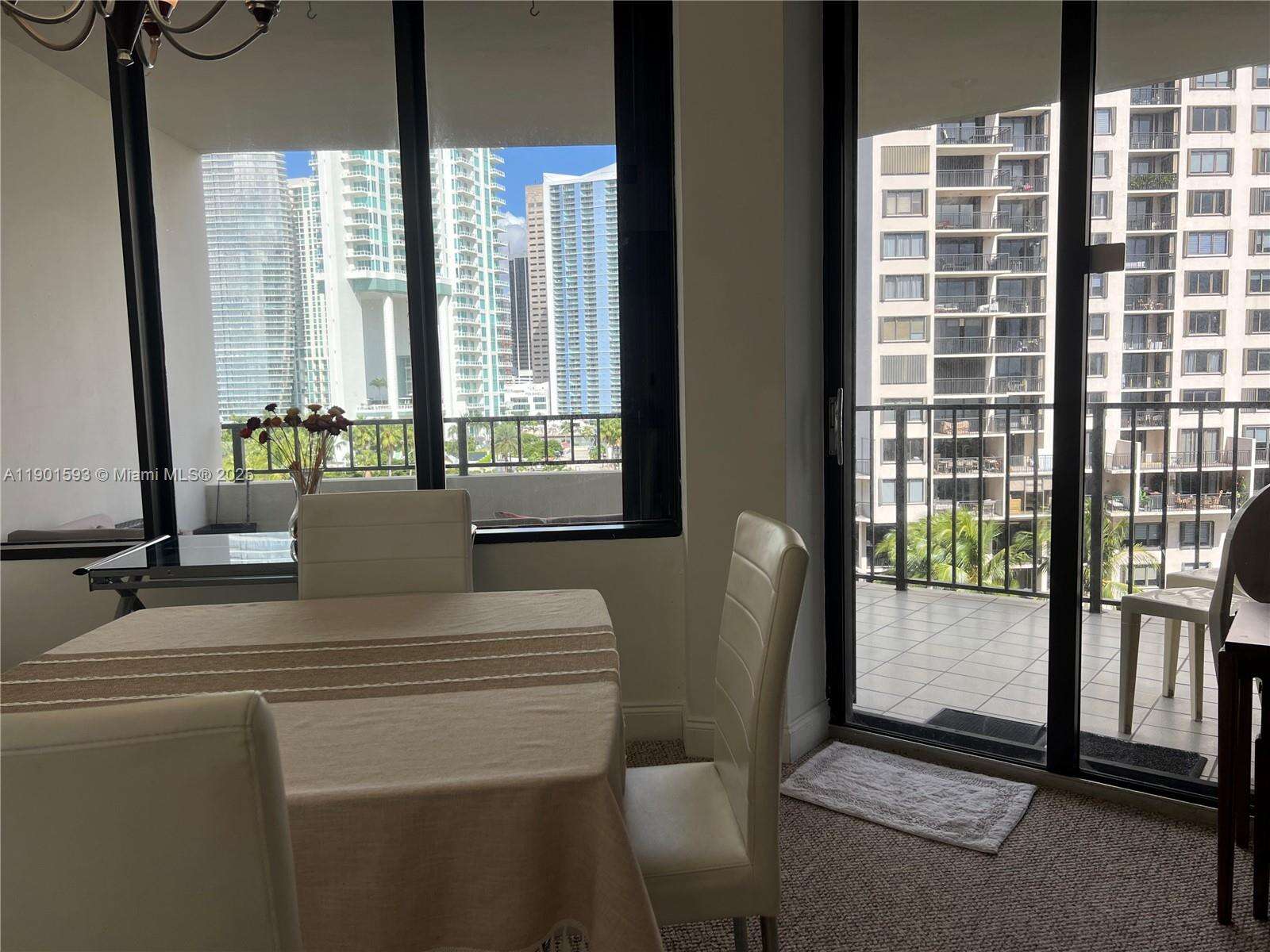 Brickell Key 1 at 520 Brickell Key Dr, Miami, FL 33131 - For Sale photo 13