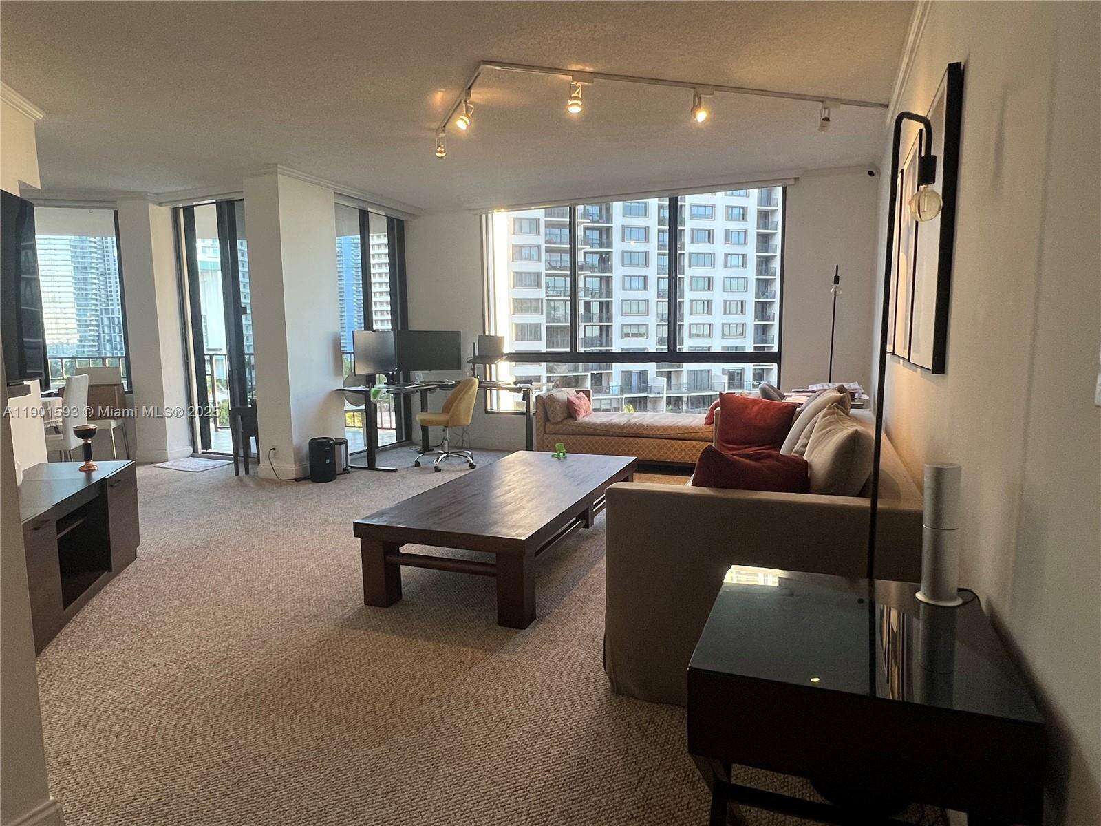 Brickell Key 1 at 520 Brickell Key Dr, Miami, FL 33131 - For Sale photo 27
