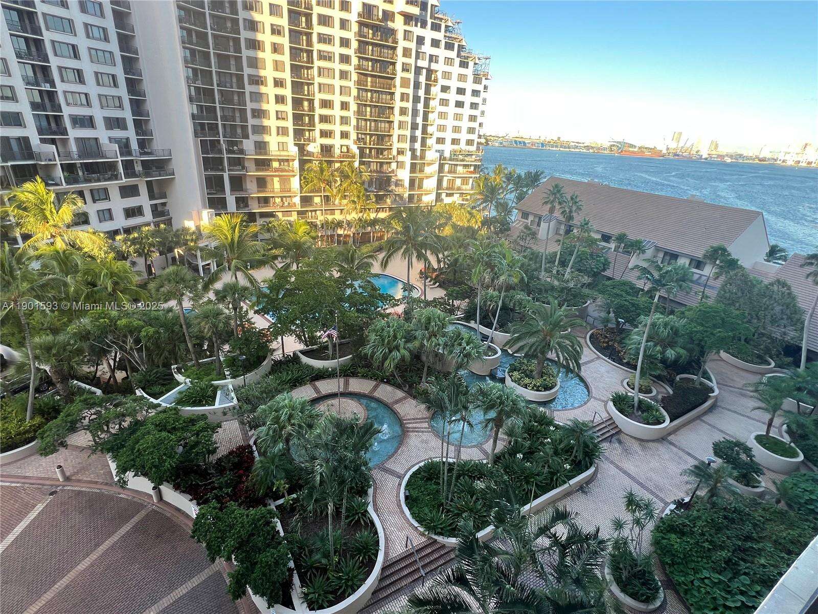 Brickell Key 1 at 520 Brickell Key Dr, Miami, FL 33131 - For Sale photo 34