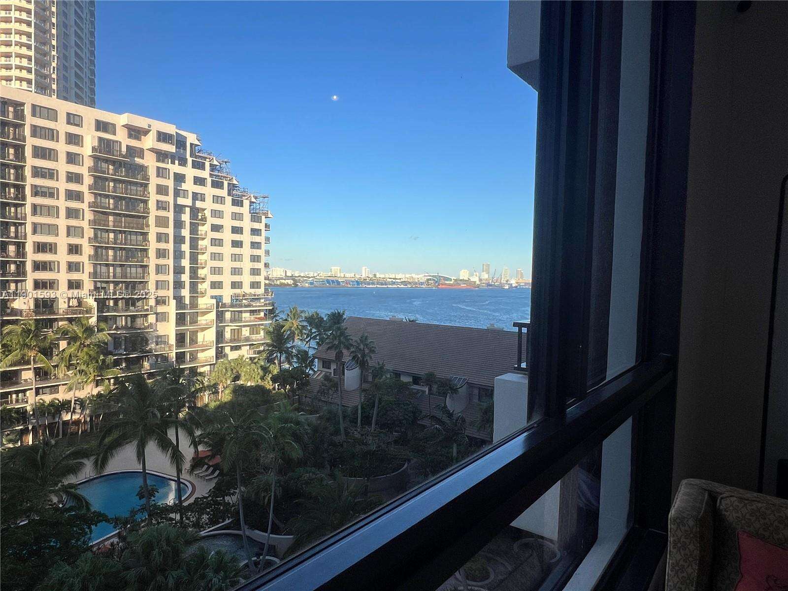 Brickell Key 1 at 520 Brickell Key Dr, Miami, FL 33131 - For Sale photo 36