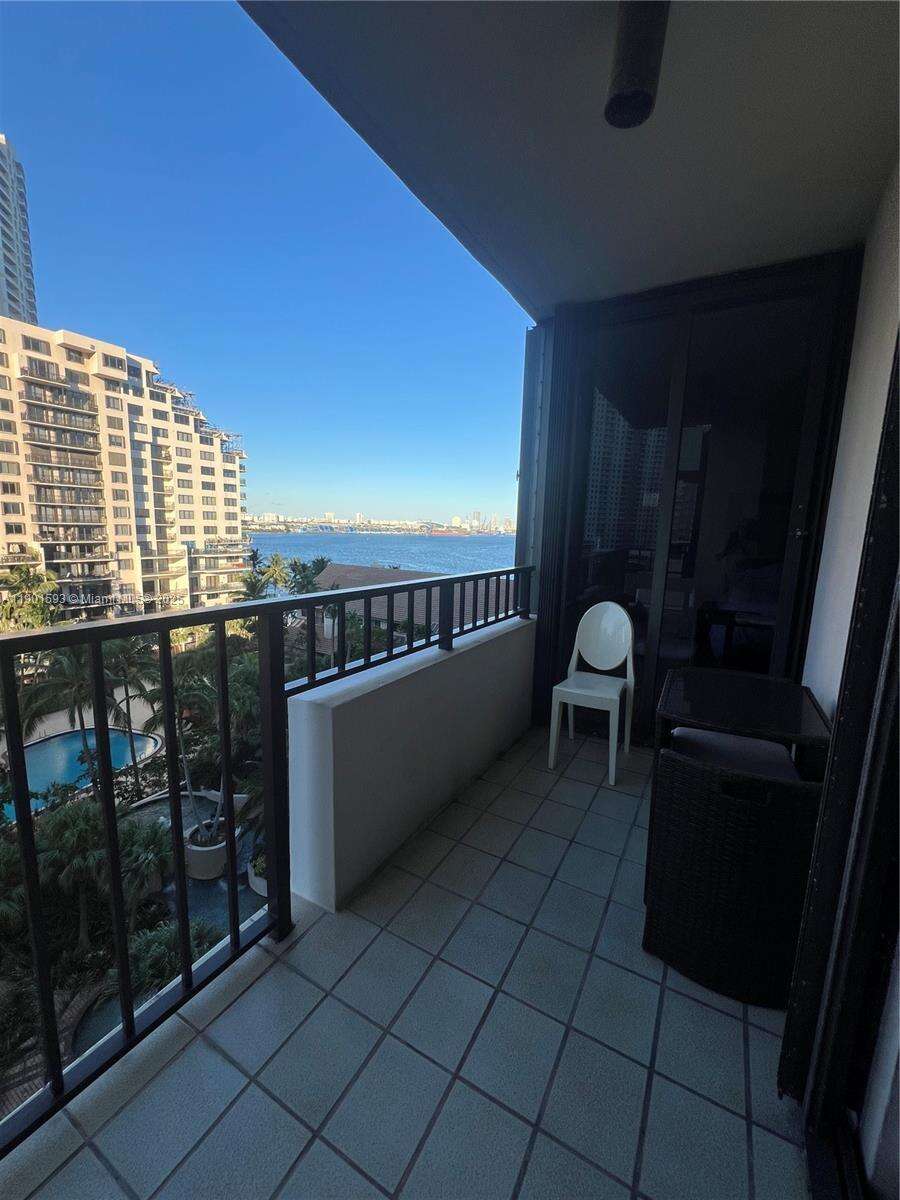 Brickell Key 1 at 520 Brickell Key Dr, Miami, FL 33131 - For Sale photo 37