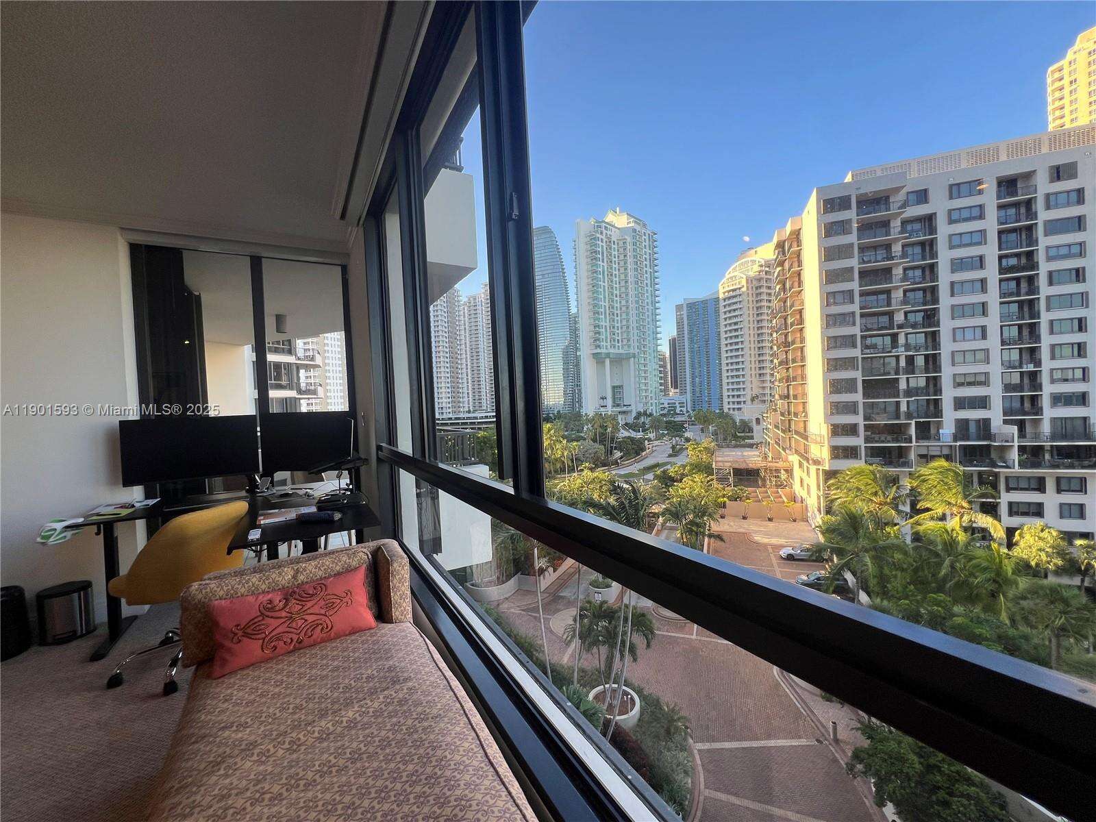 Brickell Key 1 at 520 Brickell Key Dr, Miami, FL 33131 - For Sale photo 39