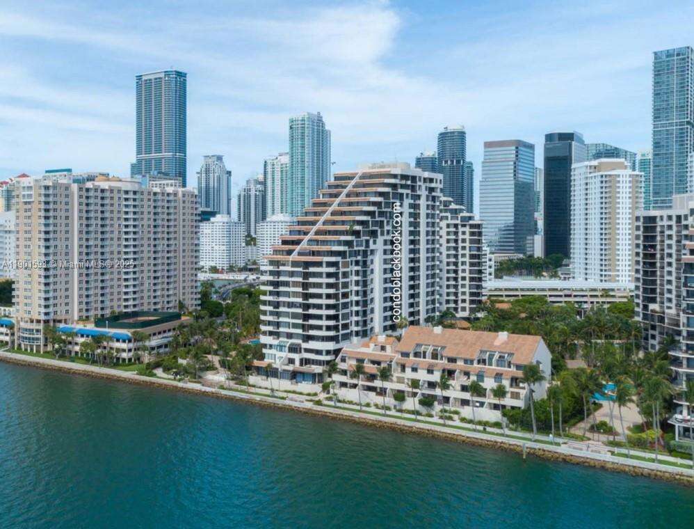 Brickell Key 1 at 520 Brickell Key Dr, Miami, FL 33131 - For Sale photo 41