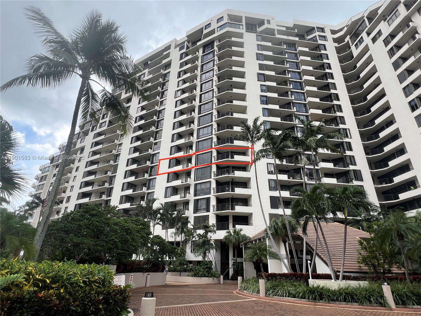 Brickell Key 1 at 520 Brickell Key Dr, Miami, FL 33131 - For Sale photo 58